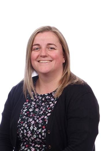 Photo of Gemma Weir