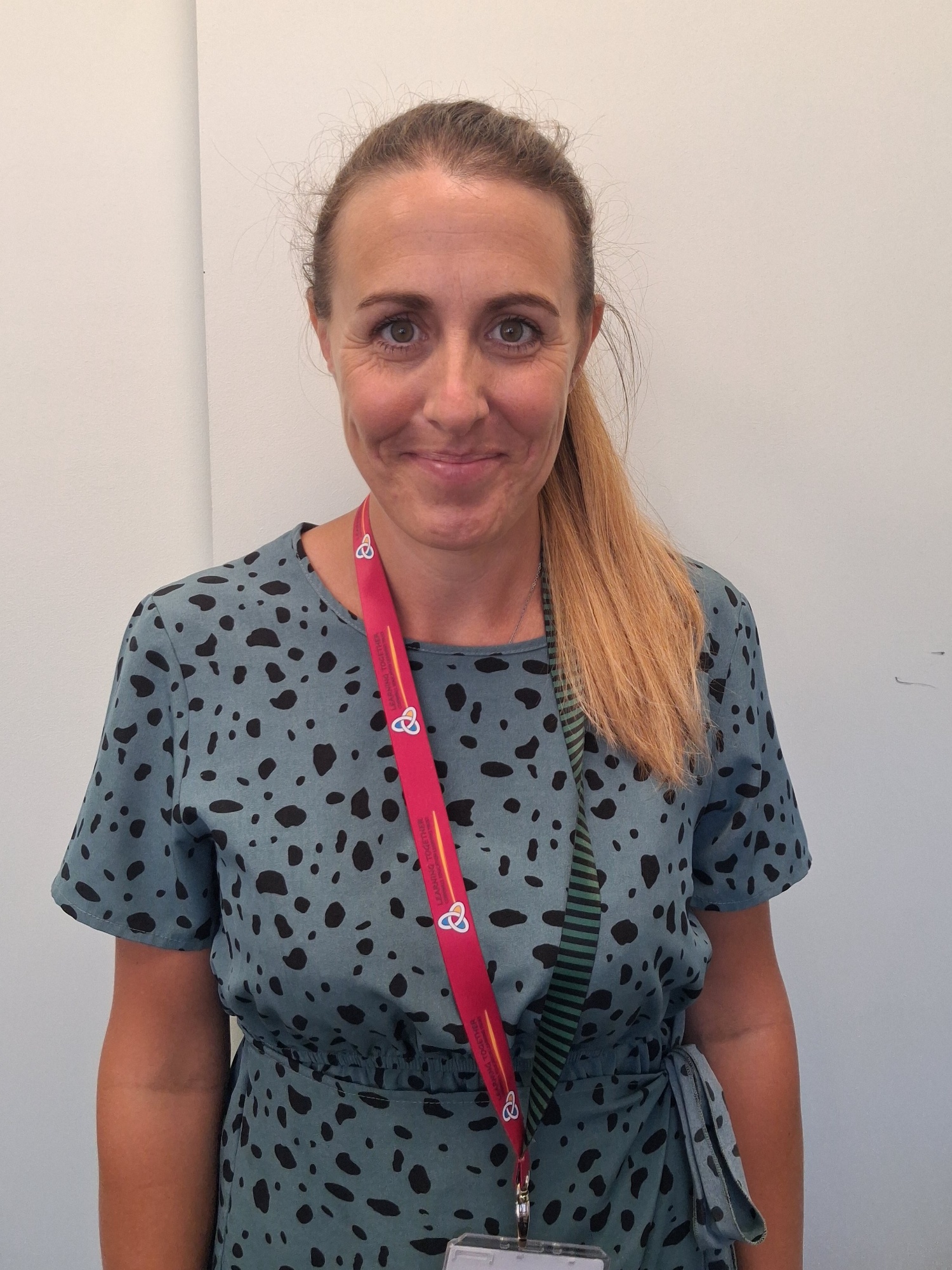 Photo of Hannah Prior
